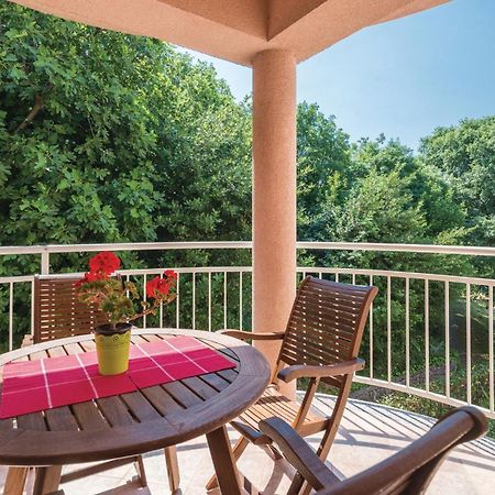 Cozy Apartment In Rijeka With Kitchen Luaran gambar
